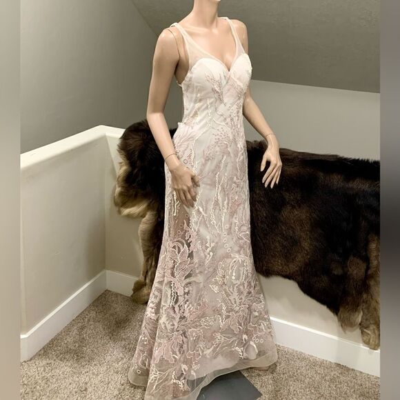 Stunning Custom Embroidered & Sequined Floral Lace Sexy Back Fishtail Gown - Picture 5 of 14